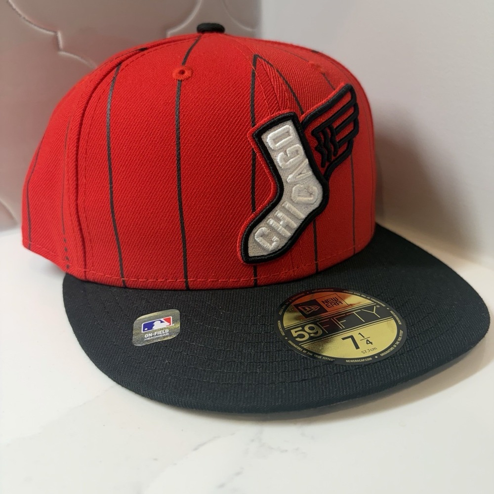 Chicago White Sox New Era 59FIFTY City Connect Red Black Fitted Hat Size 7 1/4